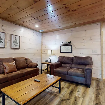 Bear Cove Falls Villa Pigeon Forge Room photo